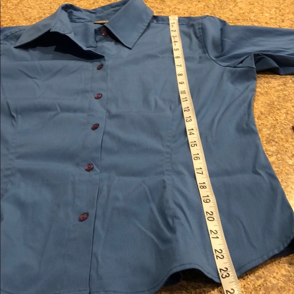 Apt. 9 Stretch Blue Button Up Top - Size Medium - Picture 9 of 11